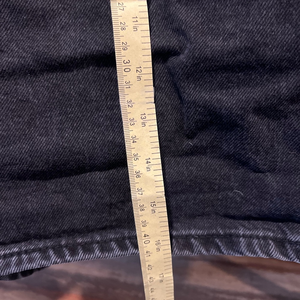 ZARA Black Denim High Waisted Mom Shorts - Picture 9 of 9